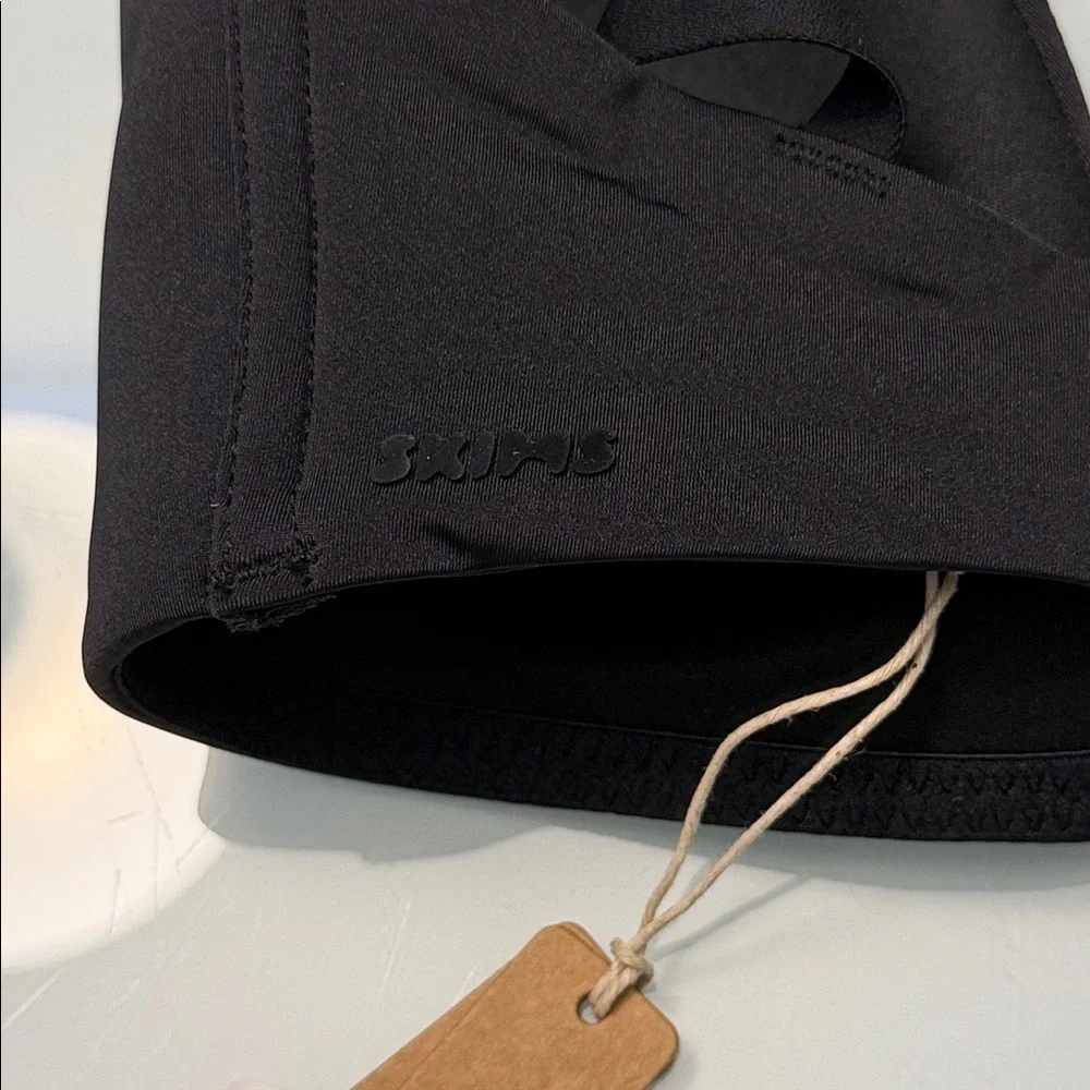 NWT SKIMS Wireless Lightly Lined Bra - Picture 4 of 6